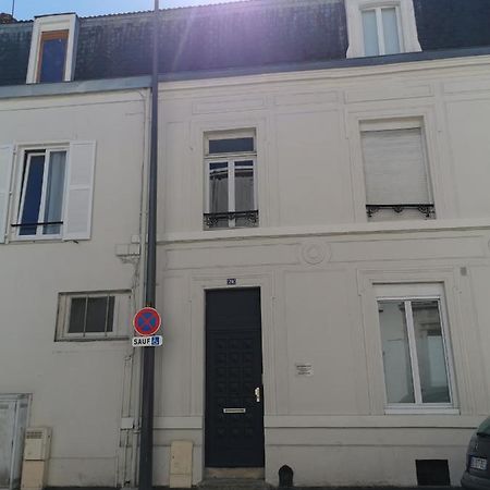 Suite Des Capucins แร็งส์ ภายนอก รูปภาพ